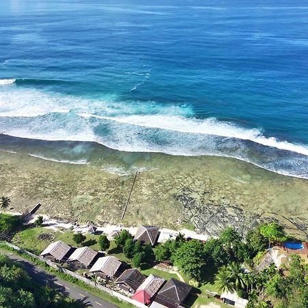 Baturundung Surf Resort Naibos Exterior photo